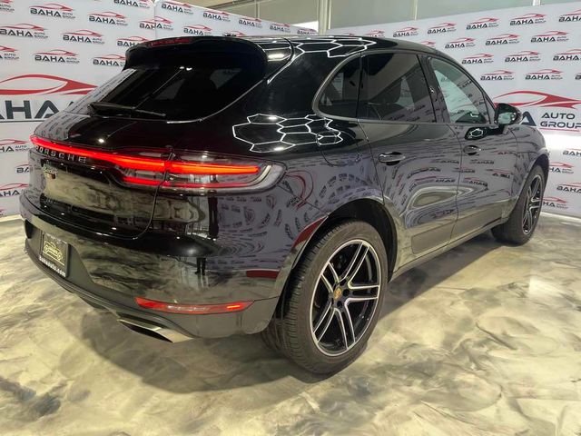 2021 Porsche Macan Base