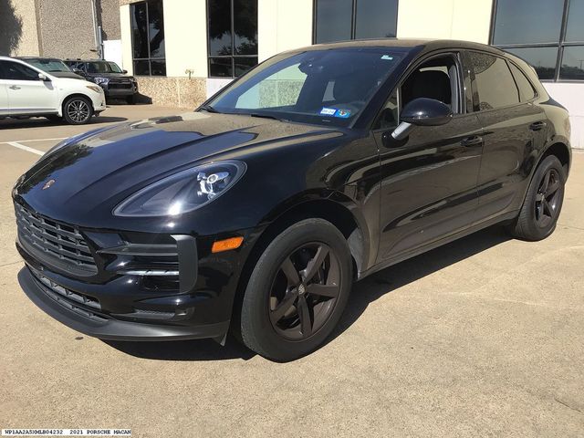 2021 Porsche Macan Base