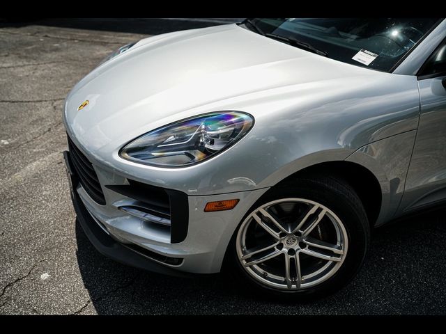 2021 Porsche Macan Base