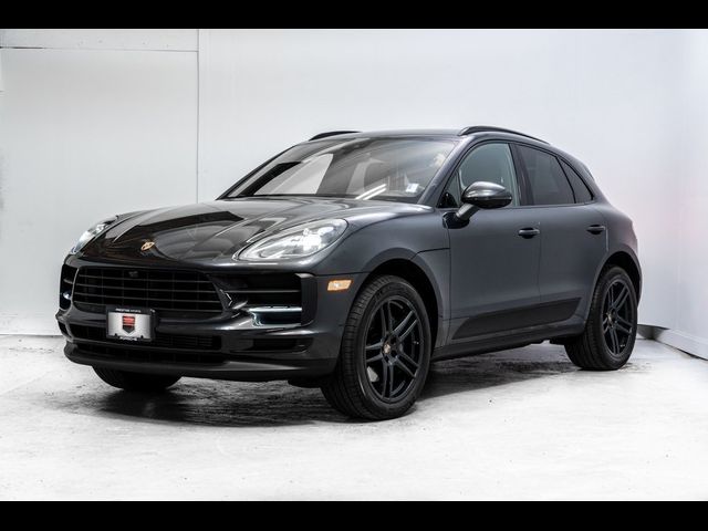 2021 Porsche Macan Base