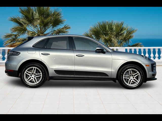 2021 Porsche Macan Base