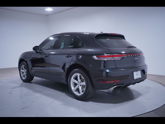 2021 Porsche Macan Base