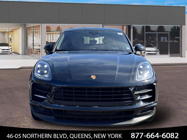 2021 Porsche Macan Base