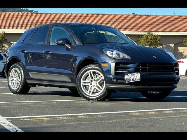 2021 Porsche Macan Base