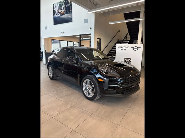 2021 Porsche Macan S