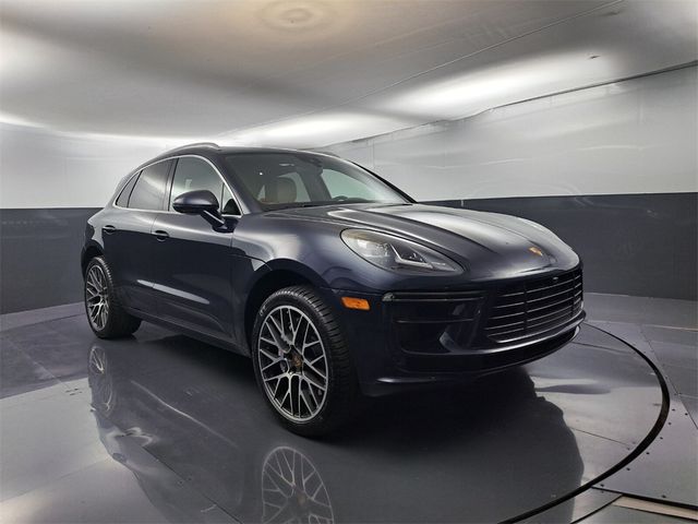 2021 Porsche Macan Turbo