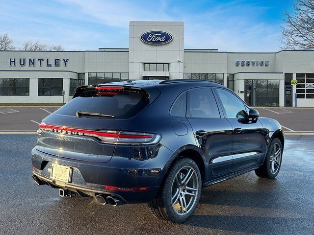 2021 Porsche Macan Turbo