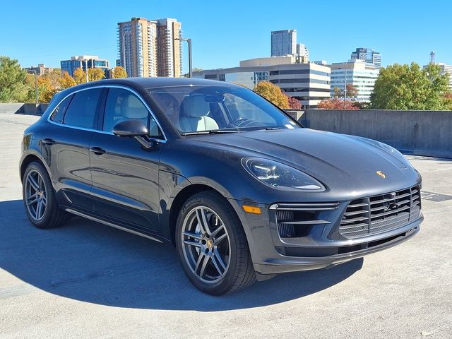 2021 Porsche Macan Turbo