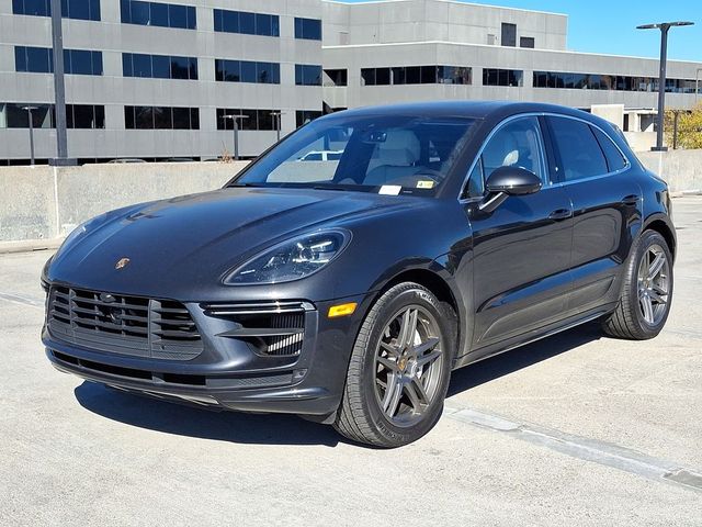 2021 Porsche Macan Turbo