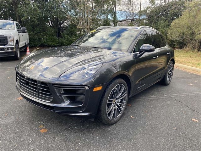 2021 Porsche Macan Turbo