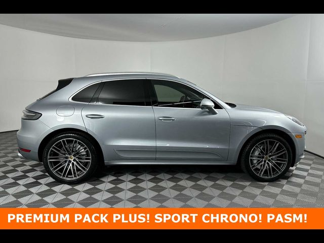 2021 Porsche Macan Turbo