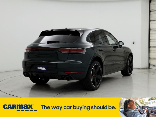 2021 Porsche Macan Turbo