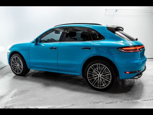 2021 Porsche Macan Turbo