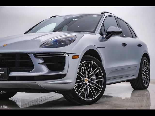 2021 Porsche Macan Turbo