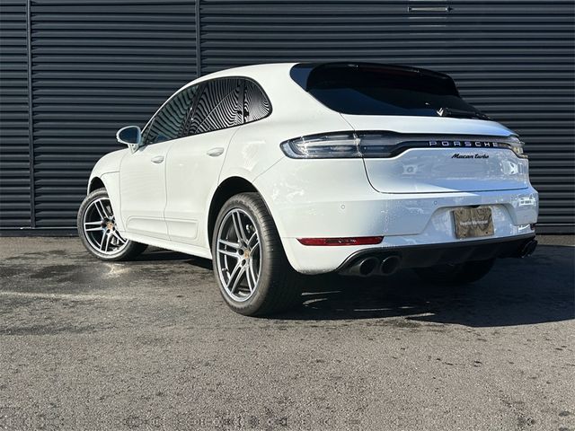 2021 Porsche Macan Turbo