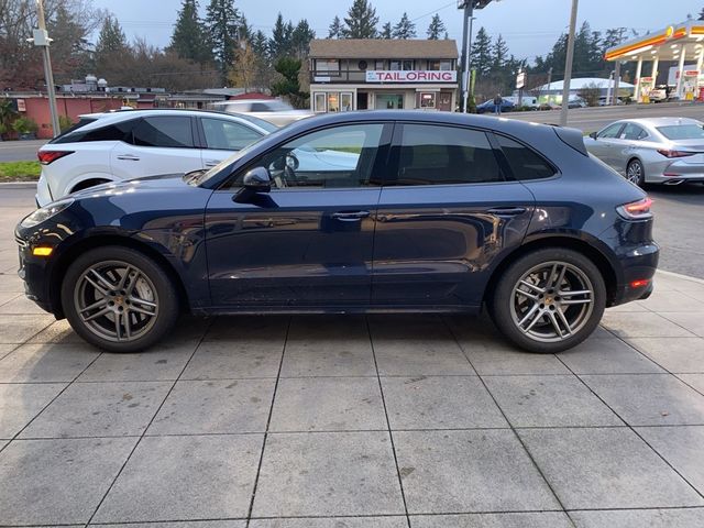 2021 Porsche Macan Turbo