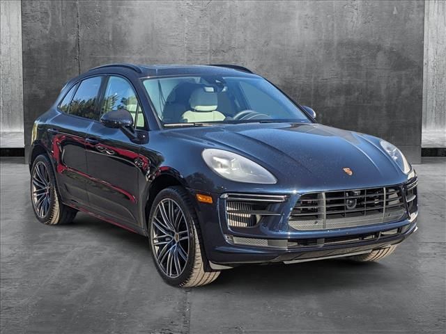 2021 Porsche Macan Turbo