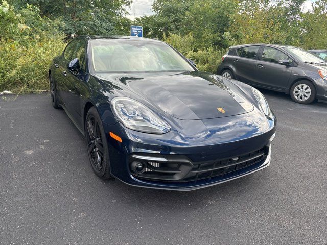 2021 Porsche Panamera 4