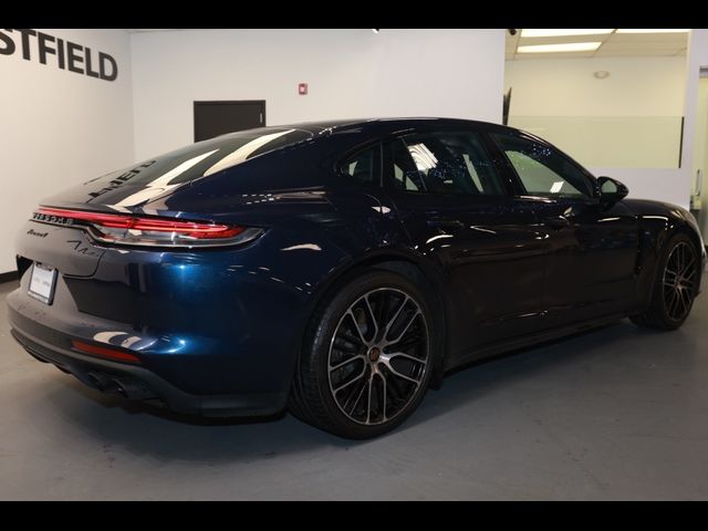 2021 Porsche Panamera 4