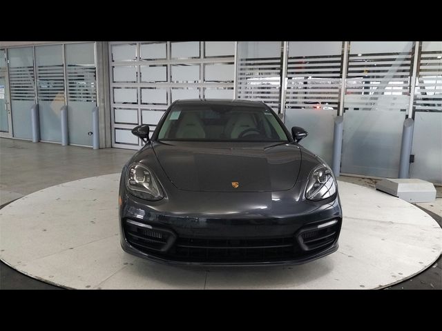 2021 Porsche Panamera Base