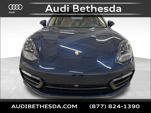 2021 Porsche Panamera 
