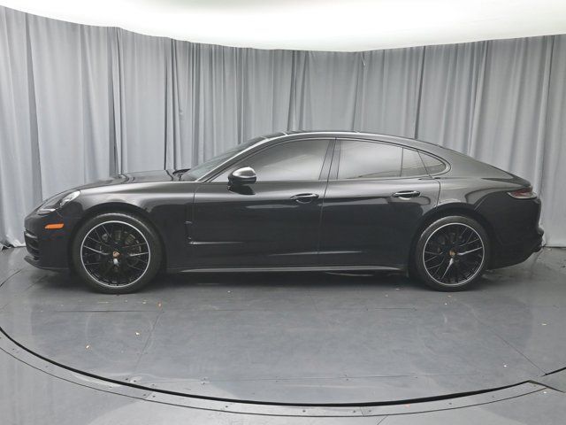 2021 Porsche Panamera 