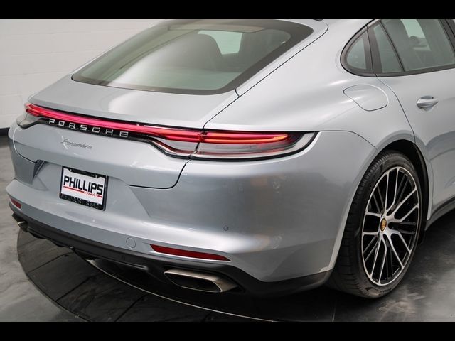 2021 Porsche Panamera Base