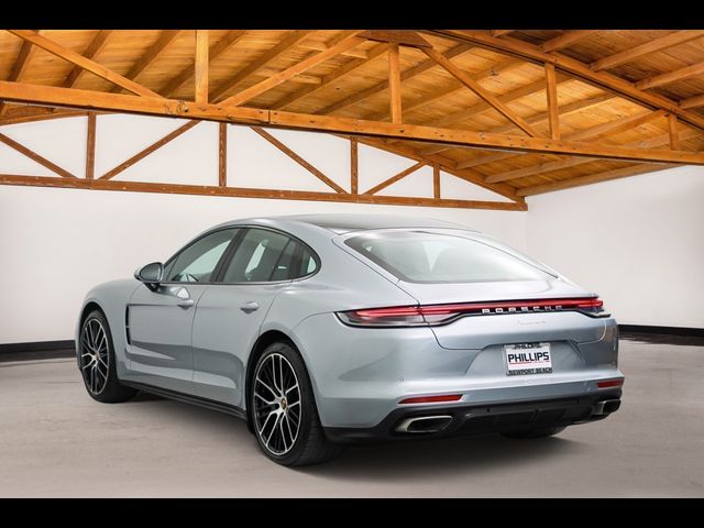 2021 Porsche Panamera Base