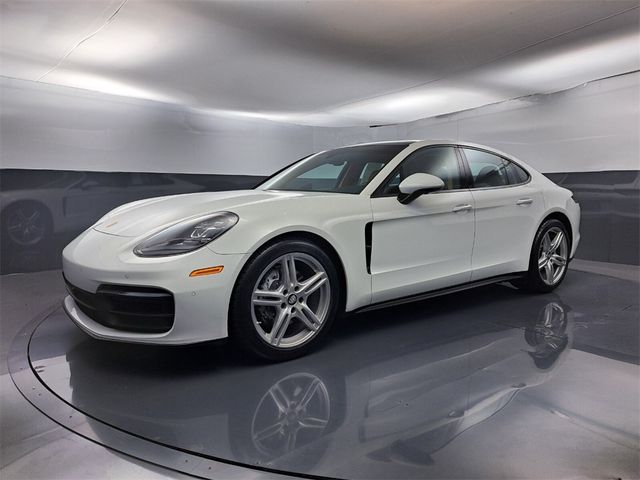 2021 Porsche Panamera 