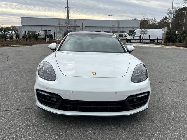 2021 Porsche Panamera 