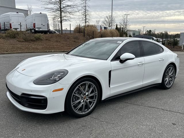 2021 Porsche Panamera 