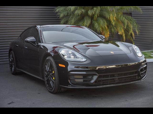 2021 Porsche Panamera Base