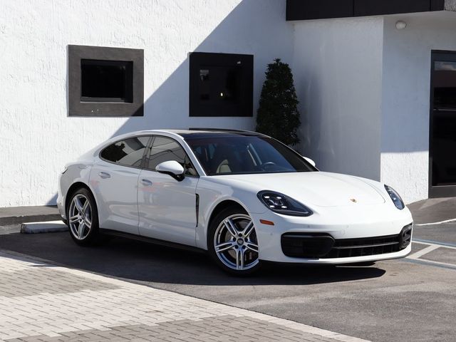 2021 Porsche Panamera Base