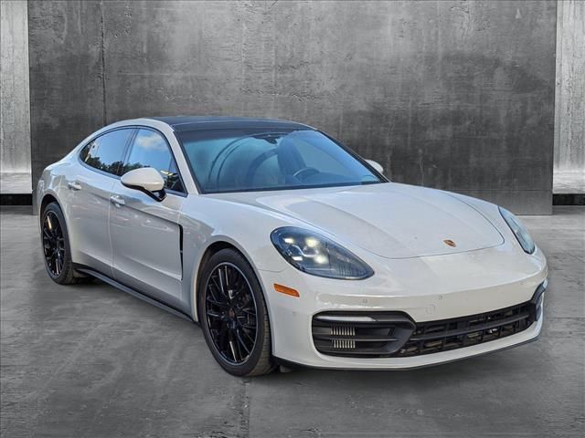 2021 Porsche Panamera Base