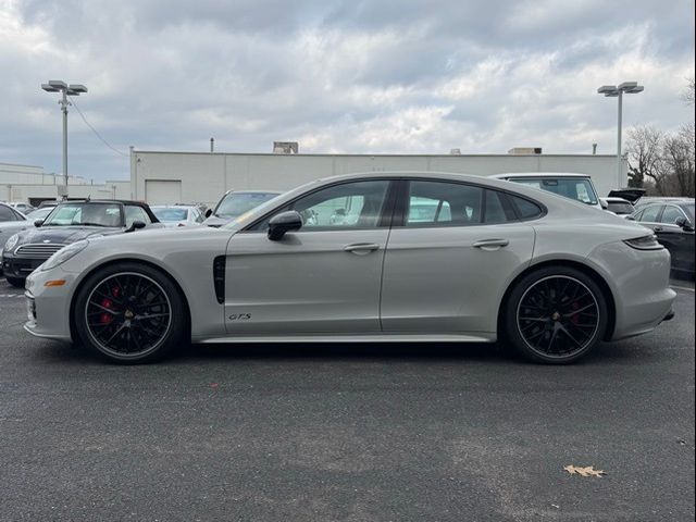 2021 Porsche Panamera GTS