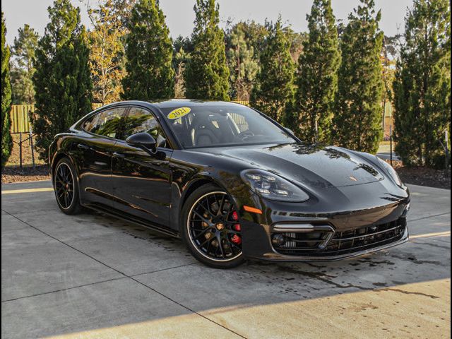 2021 Porsche Panamera GTS