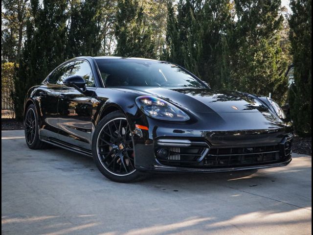 2021 Porsche Panamera GTS