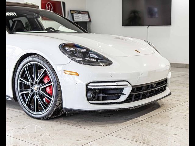 2021 Porsche Panamera GTS