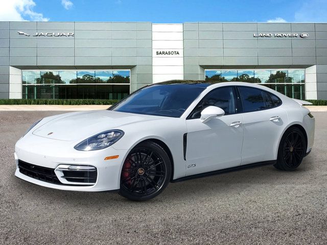 2021 Porsche Panamera GTS