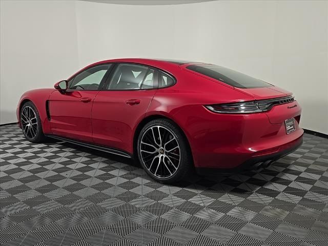 2021 Porsche Panamera GTS