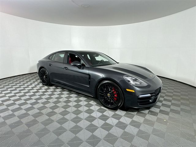 2021 Porsche Panamera GTS