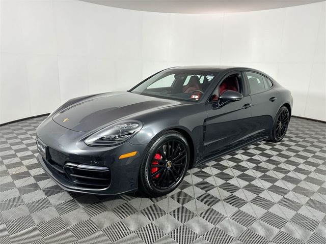 2021 Porsche Panamera GTS