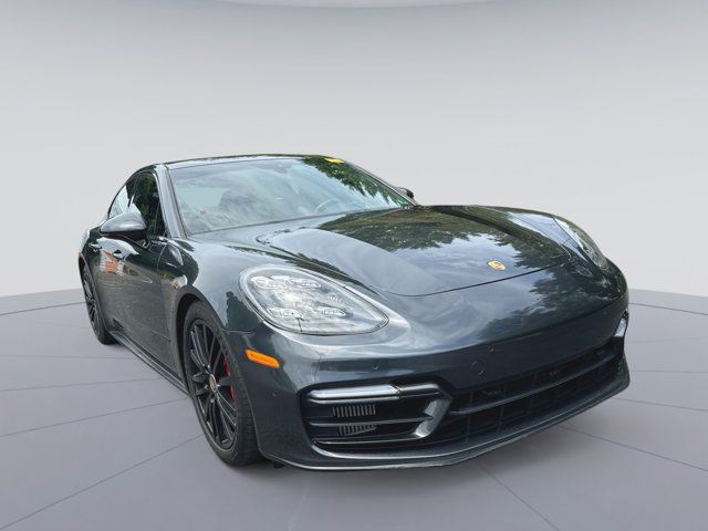 2021 Porsche Panamera GTS