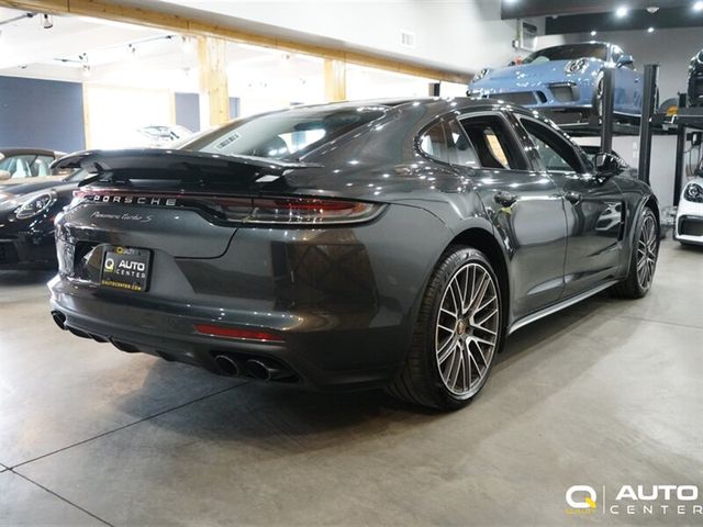 2021 Porsche Panamera Turbo S
