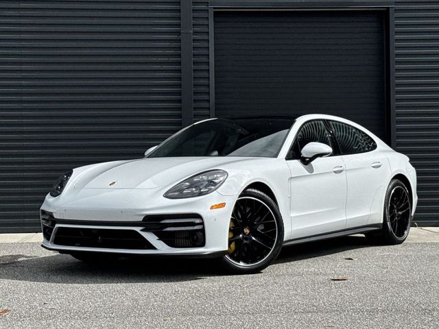 2021 Porsche Panamera Turbo S