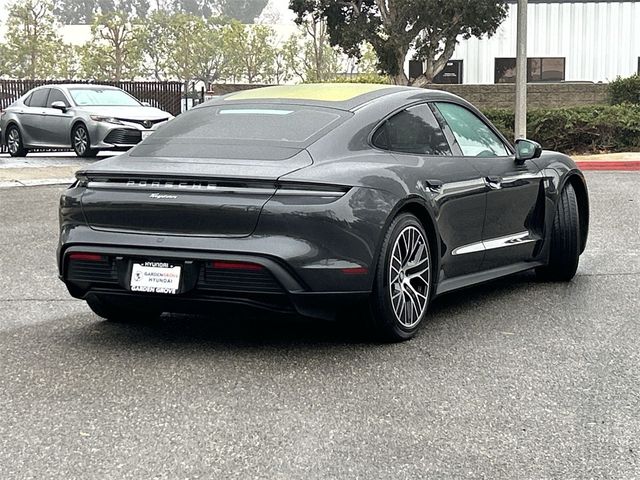 2021 Porsche Taycan Base