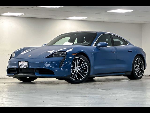 2021 Porsche Taycan Turbo