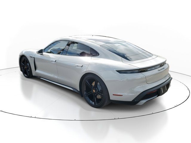 2021 Porsche Taycan Turbo