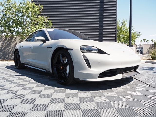 2021 Porsche Taycan Turbo