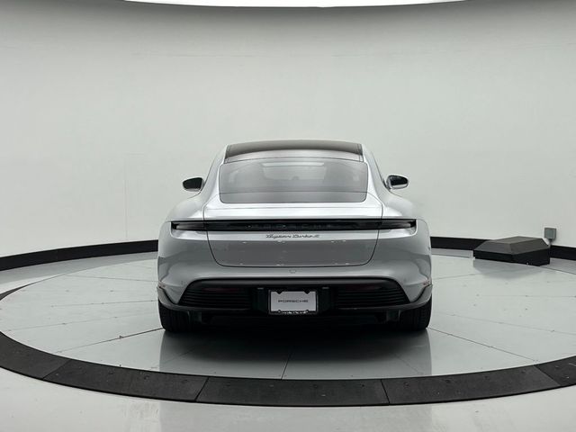 2021 Porsche Taycan Turbo